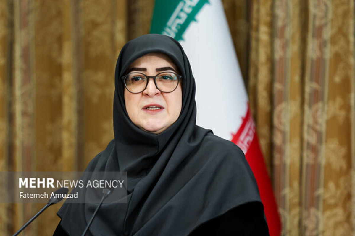 ادای احترام سخنگوی دولت به خانواده شهید نوح مهدوی