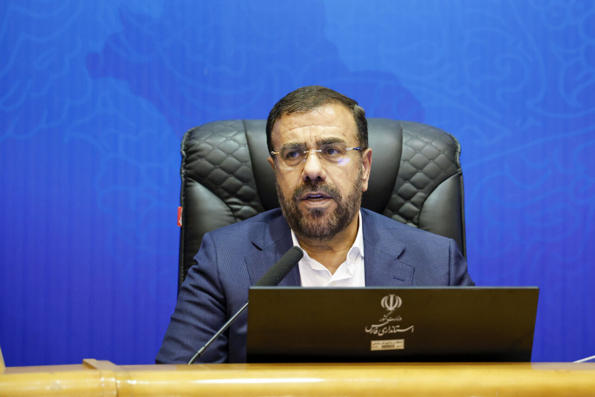 استاندار فارس: دانشگاه باید از مصرفکننده علم به کانون تولید دانایی تبدیل شود