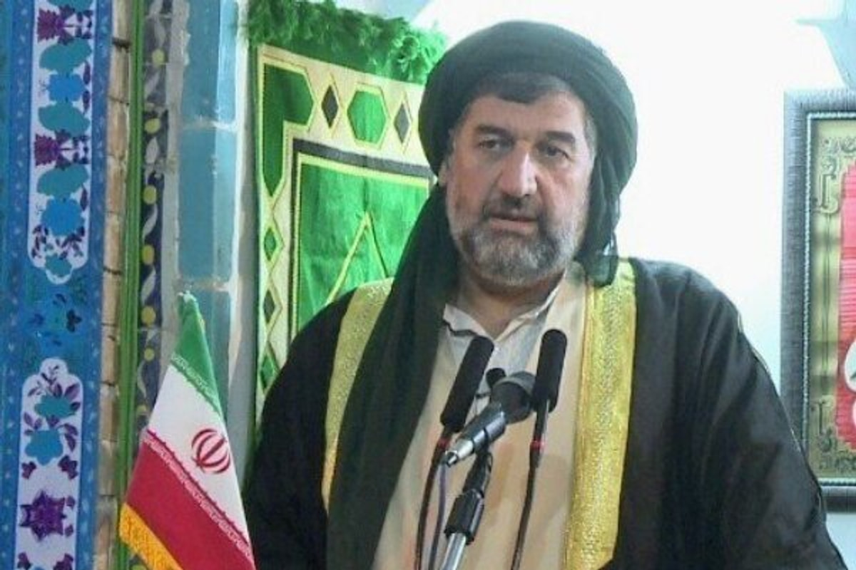 امام جمعه موقت سنندج: ساماندهی سگ‌های بلاصاحب مطالبه عمومی است