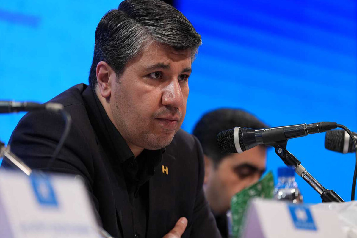 تاکید مدیرعامل بانک صادرات ایران بر ارتقای خدمات بانکی​
