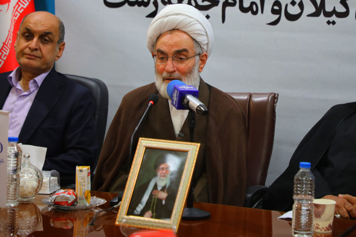 خانواده‌های معظم شهدای گیلانی جنگ رمضان تجلیل شدند