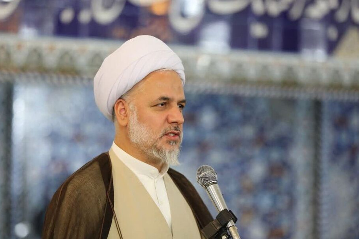 خطیب جمعه ساوه: تفرقه داخلی، تهدیدی برای رفاه و امنیت جامعه است