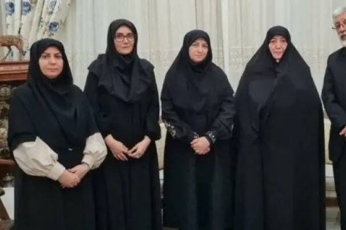 ‌ دیدار رئیس سازمان حفاظت محیط زیست با خانواده شهیده «زهرا حداد عادل»