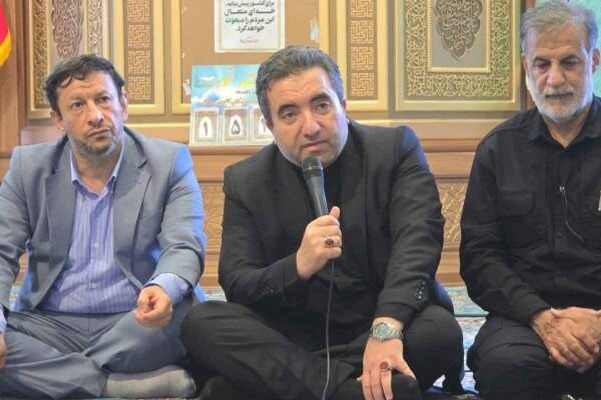 رئیس سازمان ثبت اسناد: صدور اسناد مالکیت مردم خارگ در مراحل پایانی است