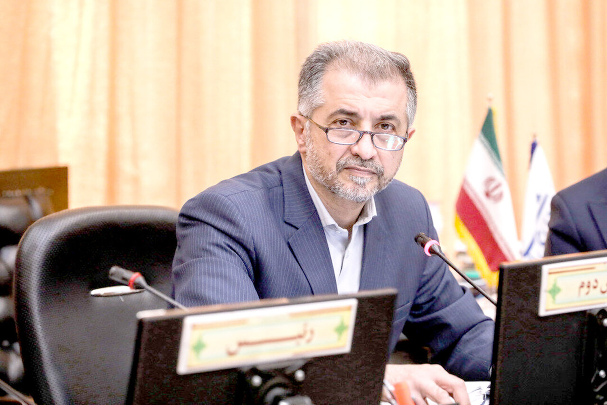 سه جلسه مجازی مجلس به روایت یک نماینده؛ کار با تکنولوژی و فعالیت در چنین جلساتی را به‌تدریج یاد می‌گیریم/ تمام امکانات صحن علنی به صورت مجازی مهیا است
