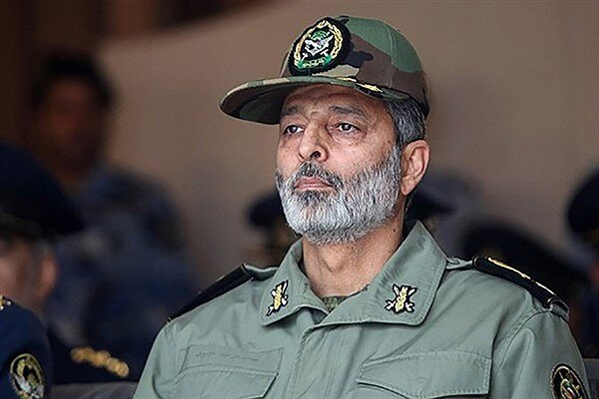 شهید سرلشکر موسوی: گفتم خانه نیاوران را برای چه می‌خواهم؟!/ آن را فروختیم و با پولش ۱۱۲ واحد خانه سازمانی برای کارکنان ارتش ساخته شد