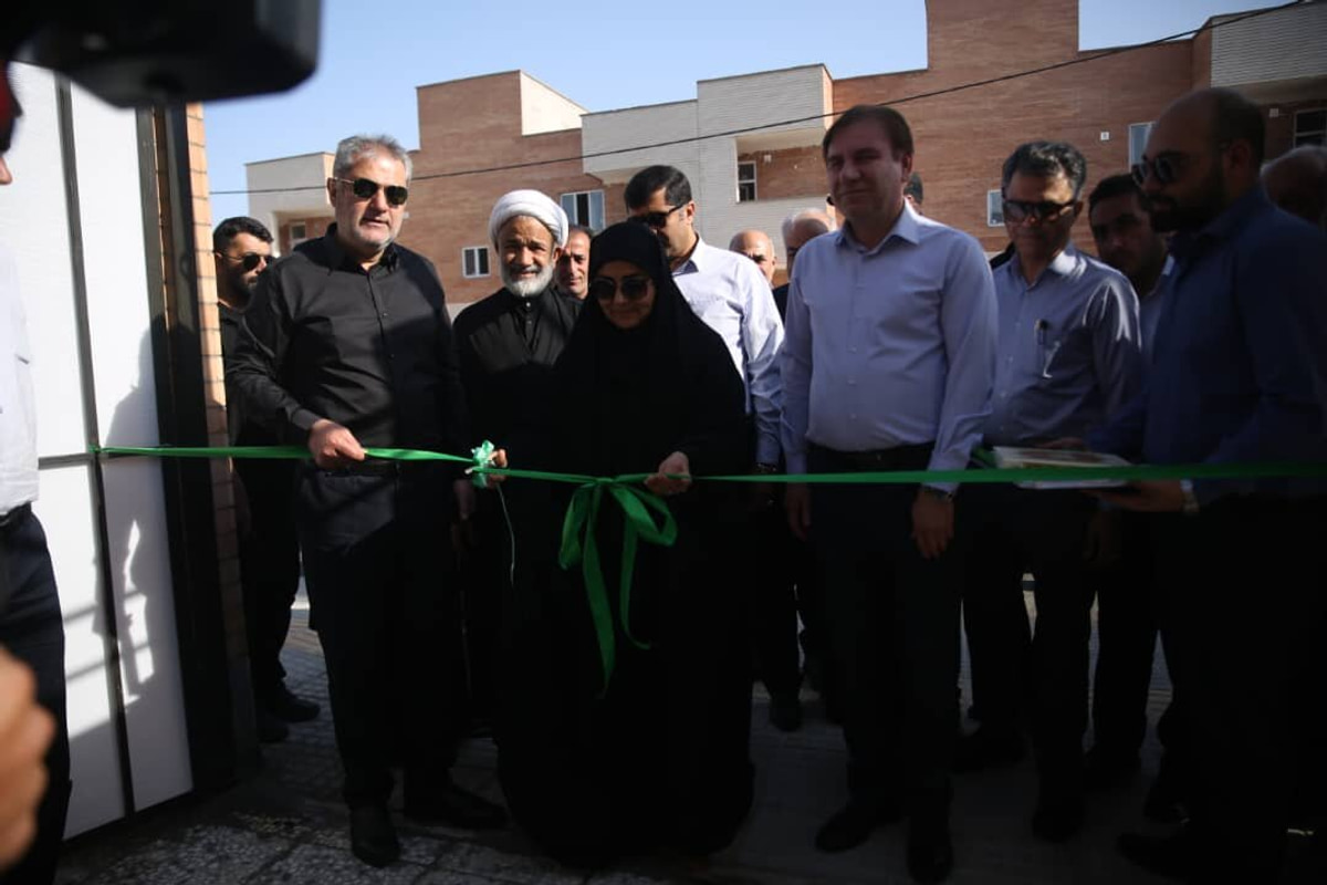 طرح نهضت ملی مسکن برازجان با حضور وزیر راه و شهرسازی افتتاح شد
