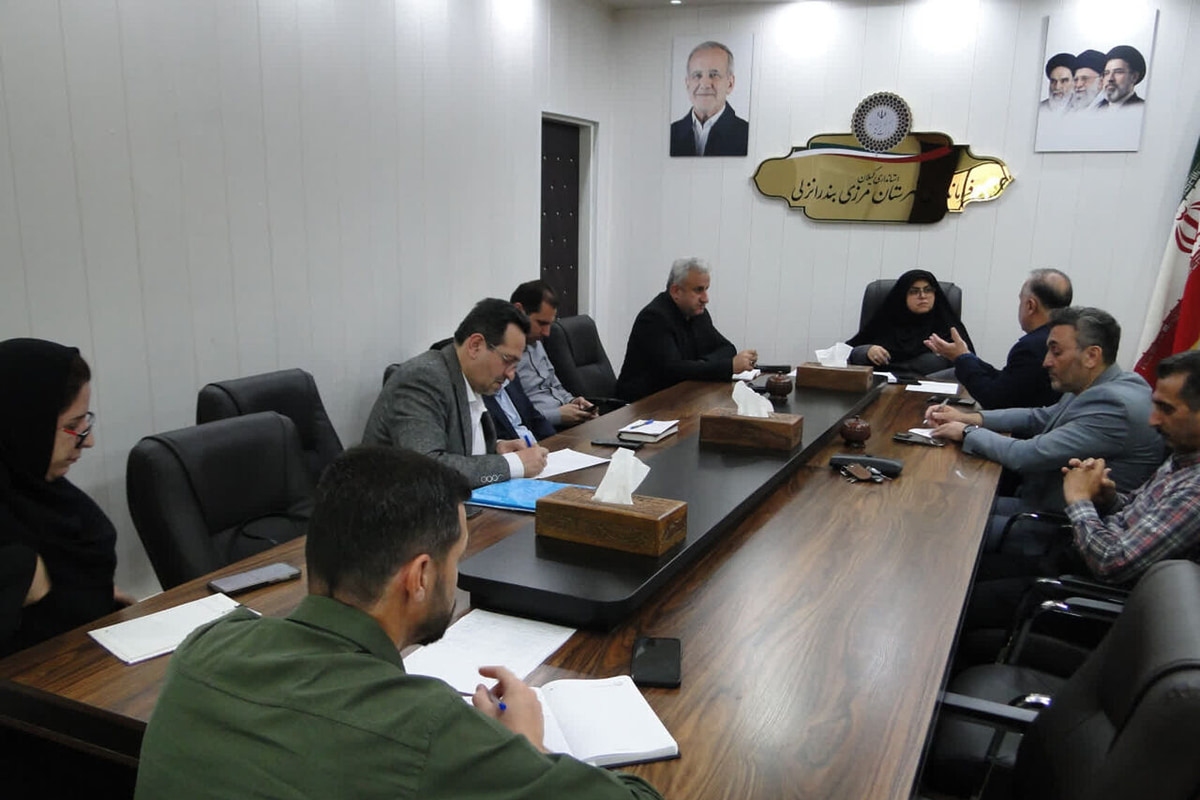 فرماندار انزلی برای شناسایی زمین آرامستان جدید ضرب العجل تعیین کرد