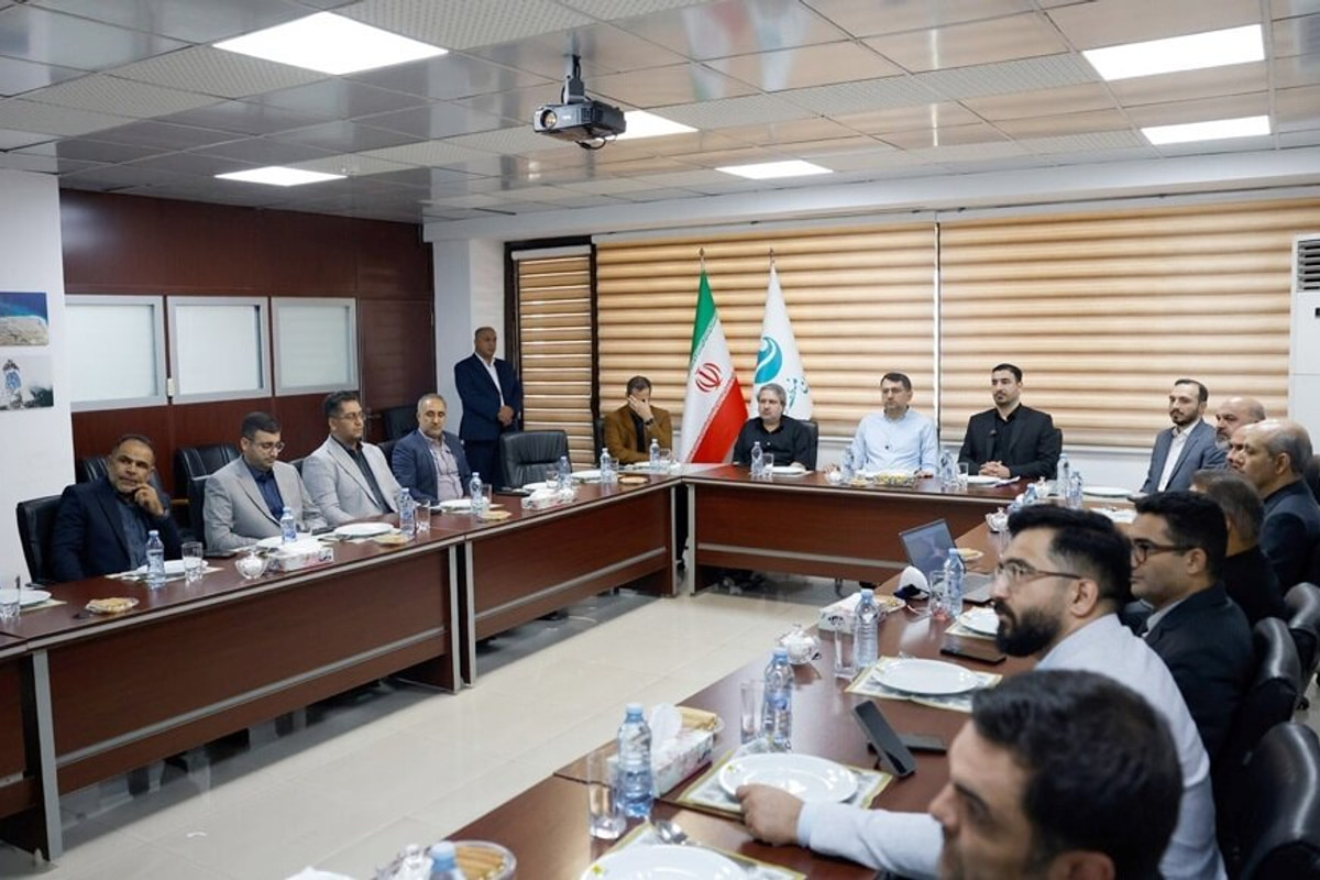 قدردانی از تلاش کارکنان حراست منطقه آزاد کیش در جهت حفظ آرامش جزیره