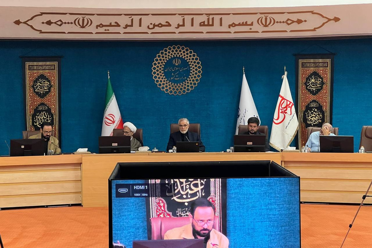 مشکلی برای تامین ارز اربعین نیست / بازگشایی دو مرز جدید