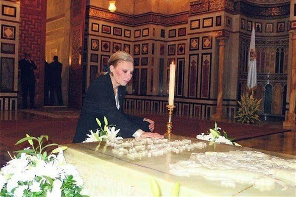 مصر دیگر حوصله سلطنت طلبها را ندارد/ پهلوی هرروز منفورتر از دیروز