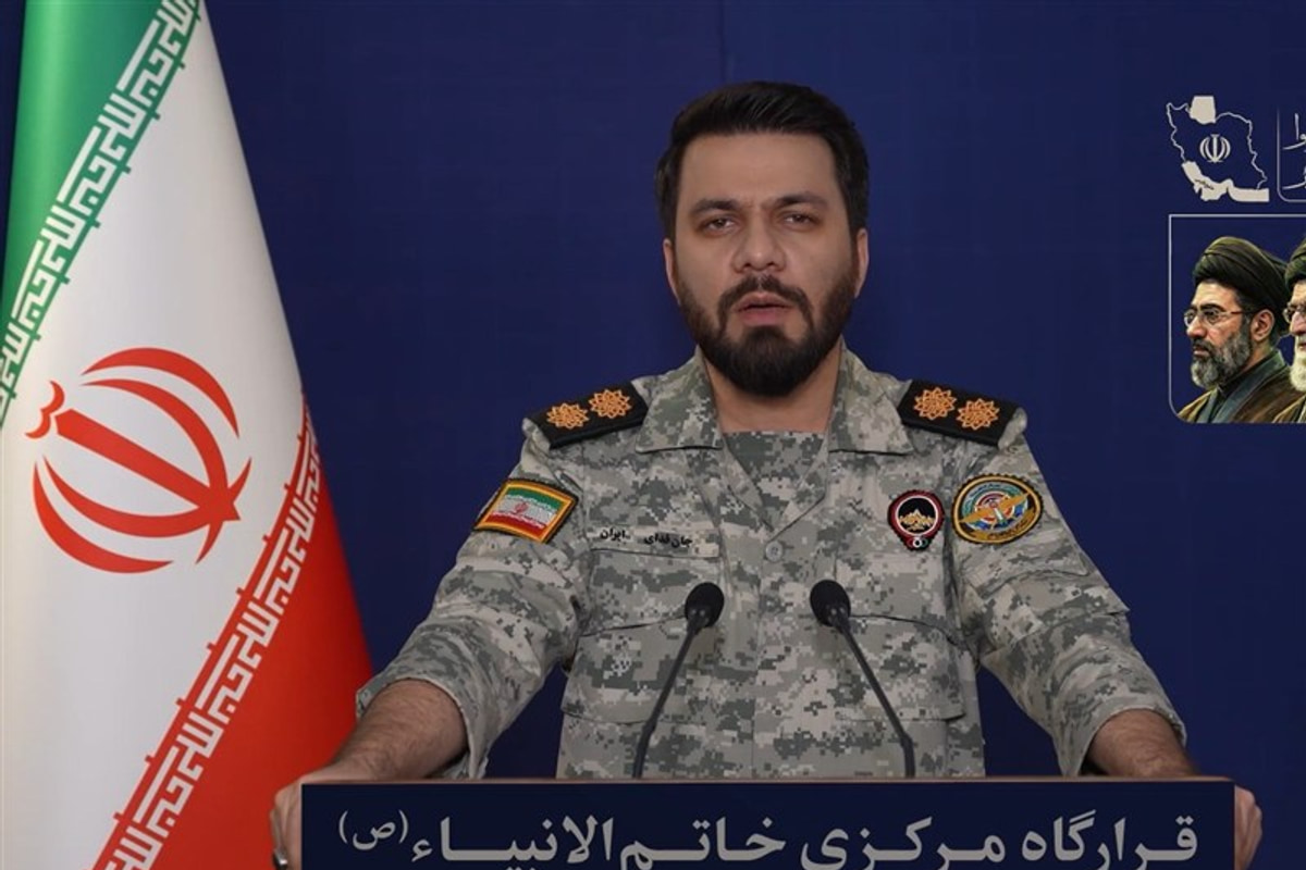 هر کشوری از دارایی بلوکه ایران استفاده کند، حق عبور از تنگه هرمز ندارد