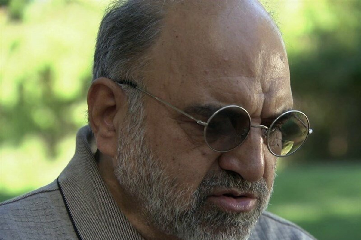 واکنش عبدالکریم سروش به حمله تندروها به سیدمحمد خاتمی؛ کاسب جنگ هستند/ باید آن ها را سرجای خود نشاند
