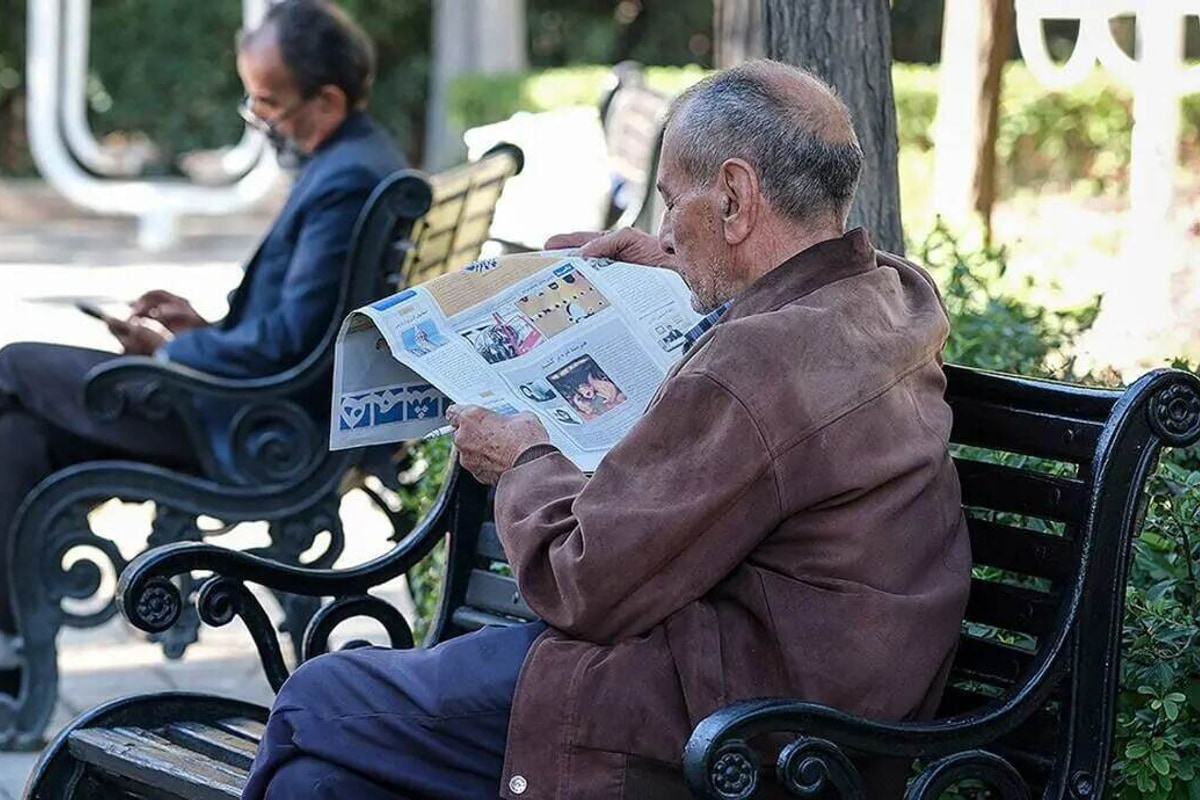 واکنش کاربران: هر ماه که معوقات بازنشستگان را نمی‌دهند، پول بی ارزش تر می‌شود