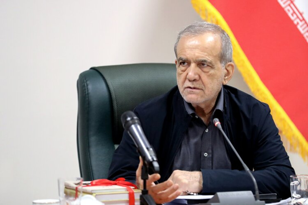 پزشکیان: با تمام افرادی که بتوانند گره‌ای از مشکلات مردم بگشایند، همکاری خواهم کرد