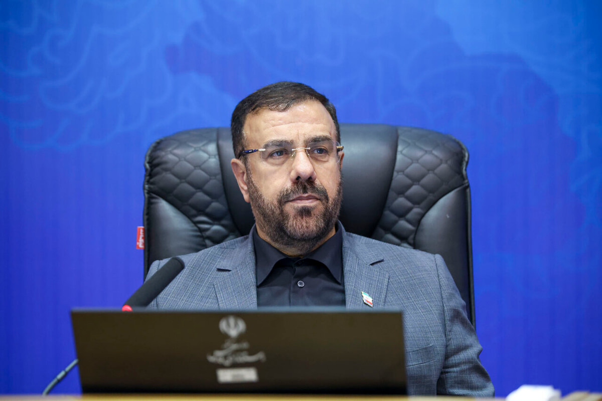 پیام استاندار فارس به مناسبت سالروز شهادت خلبان شهید عباس دوران و روز خلبان