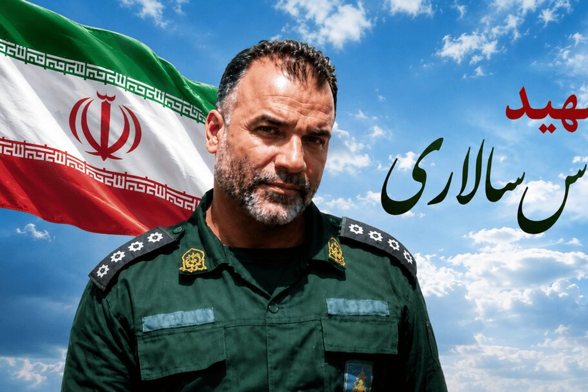 پیکر شهید «الیاس سالاری» در جایین حاجی آباد تشییع و به خاک سپرده شد
