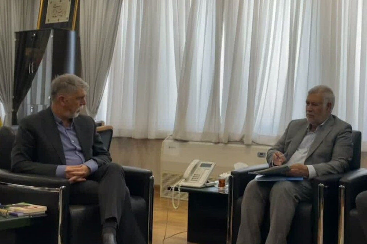 پیگیری مطالبات بزرگ فرهنگی کرمان در دیدار با وزیر فرهنگ