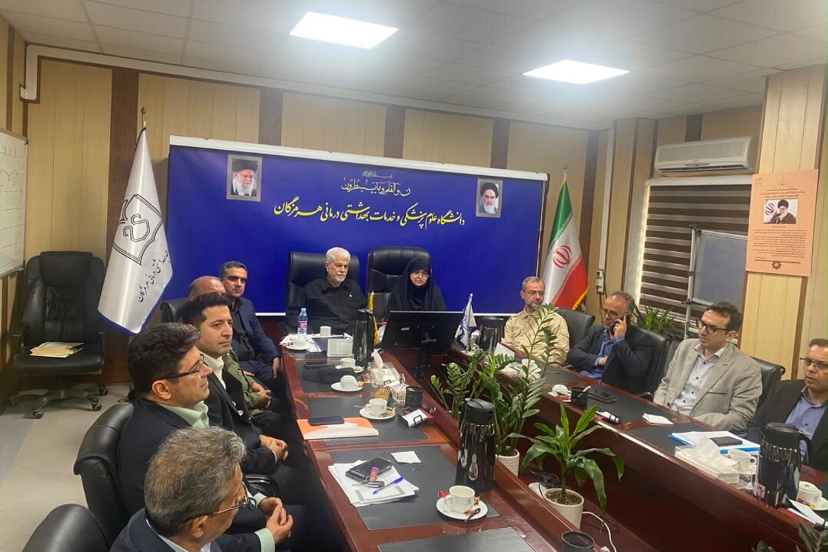 کمیسیون بهداشت مجلس پیگیر رفع کمبود ۴۳ قلم دارو در هرمزگان است